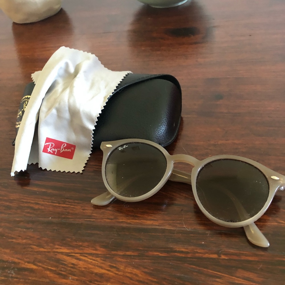 Rayban Tan Rounded Frame Sunglasses